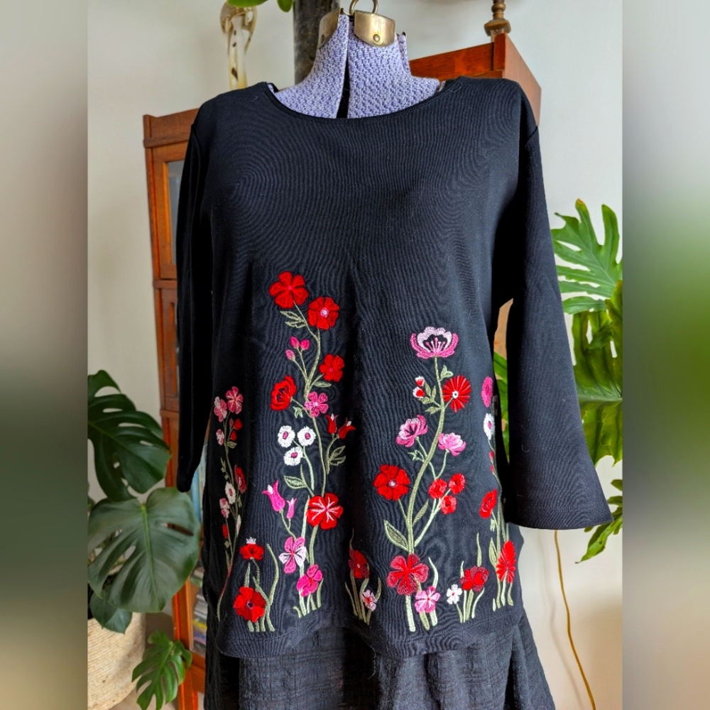 Floral Embroidered Black Top